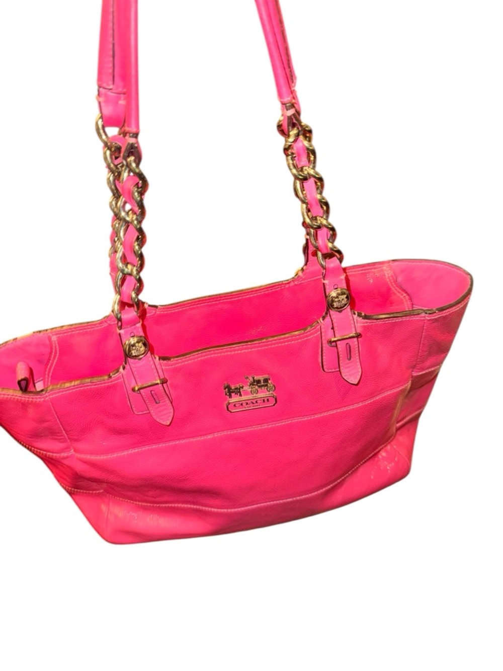 Bold, eye-catching Coach hot pink leather tote with silver-tone chain detail 💗✨ - Picture 2 of 16
